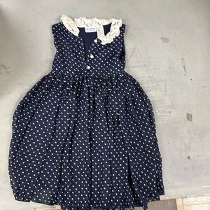 Little girls dress size 6